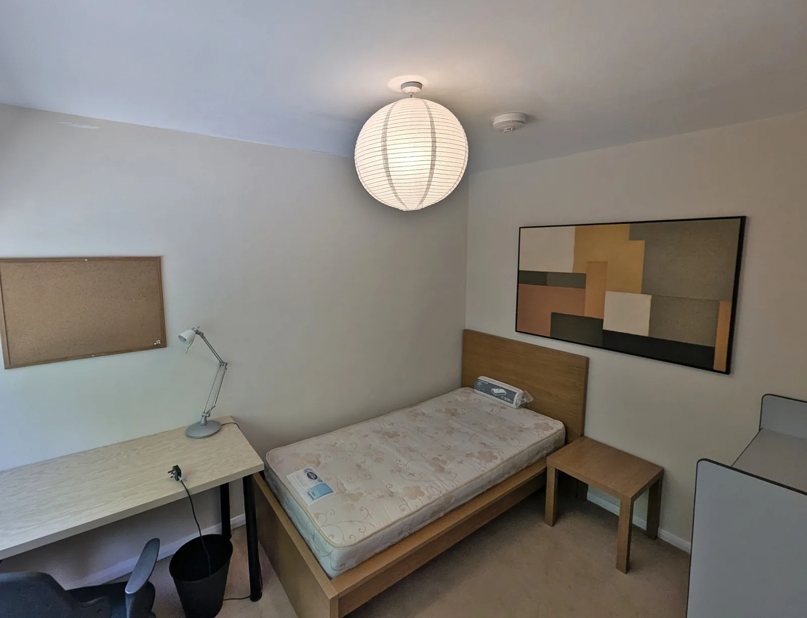 Room 4 Larger Single